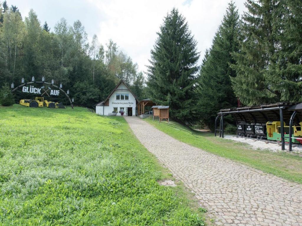 Ferienwohnung Ripa Erzgebirge In Schwarzenberg 슈바르첸베르크 외부 사진